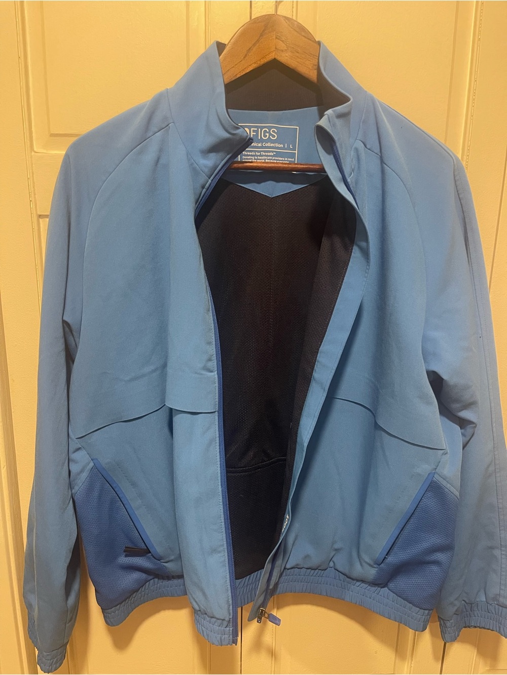Figs Men’s Sky Blue Windbreaker Jacket